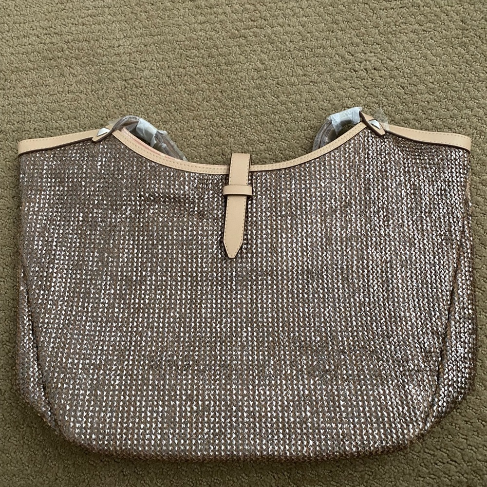 Chrome pink Stella and dot bag never been used